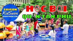 dạy bơi cho học sinh